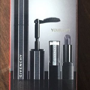 Givenchy Rouge Interdict Vinyl Kit